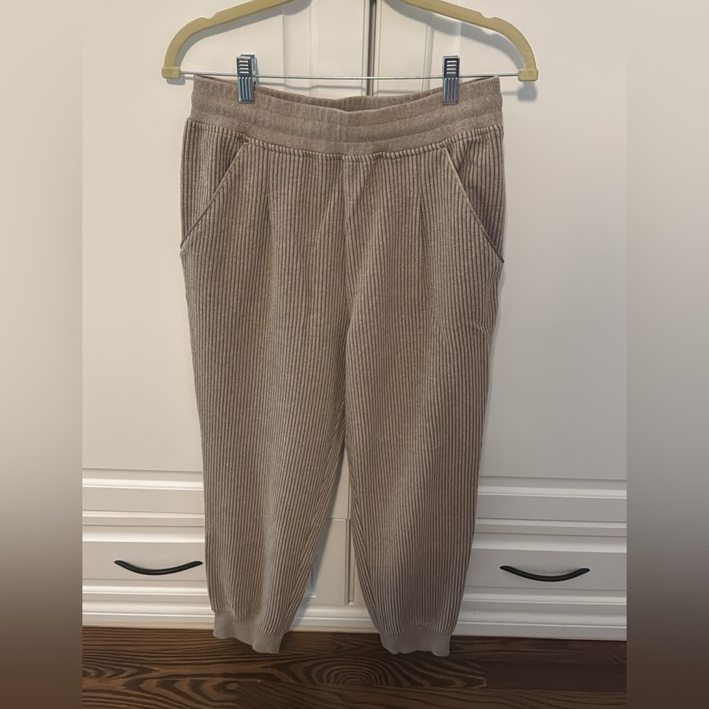 Varley Ribbed Joggers - Picture 3 of 7